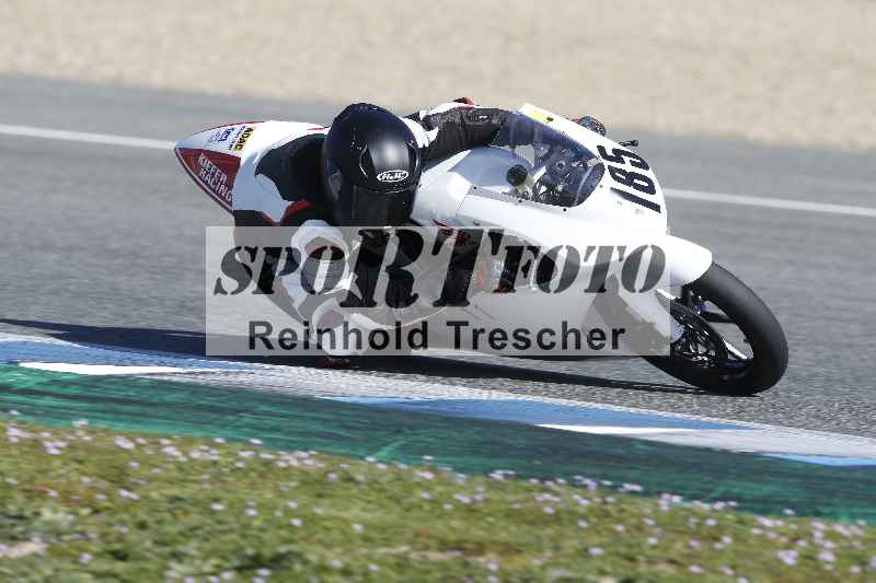/02 29.01.-02.02.2024 Moto Center Thun Jerez/Gruppe schwarz-black/185